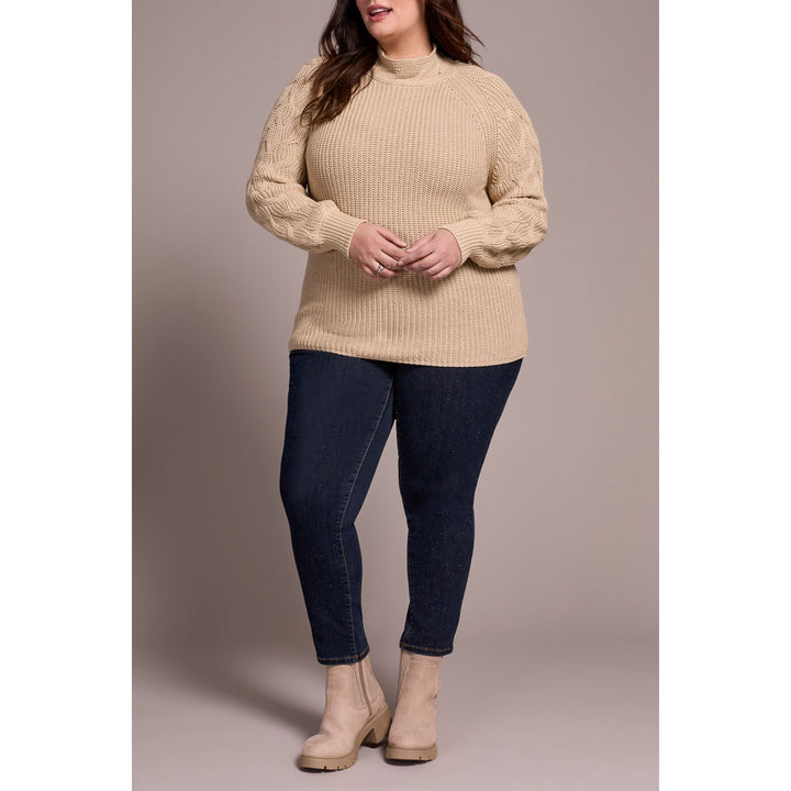 Pull à col montant en maille torsadée