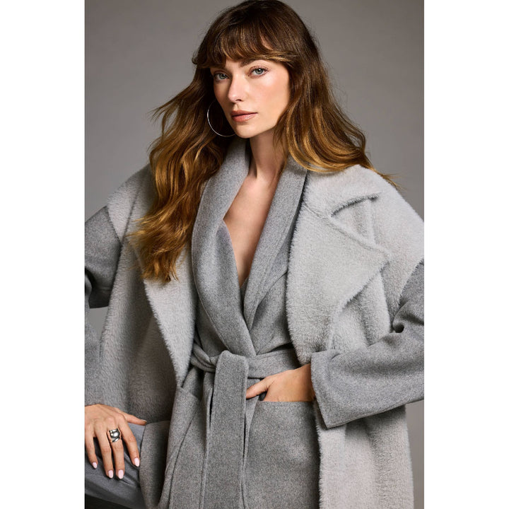 Gilet pull boxy en fil de plumes