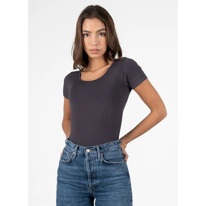 Camiseta de bambú con cuello redondo