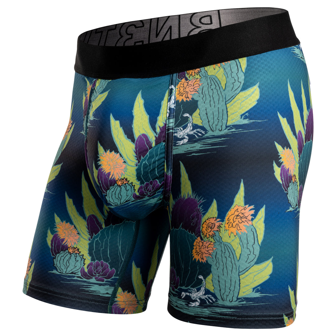 Boxer Entourage - Cactus Floral