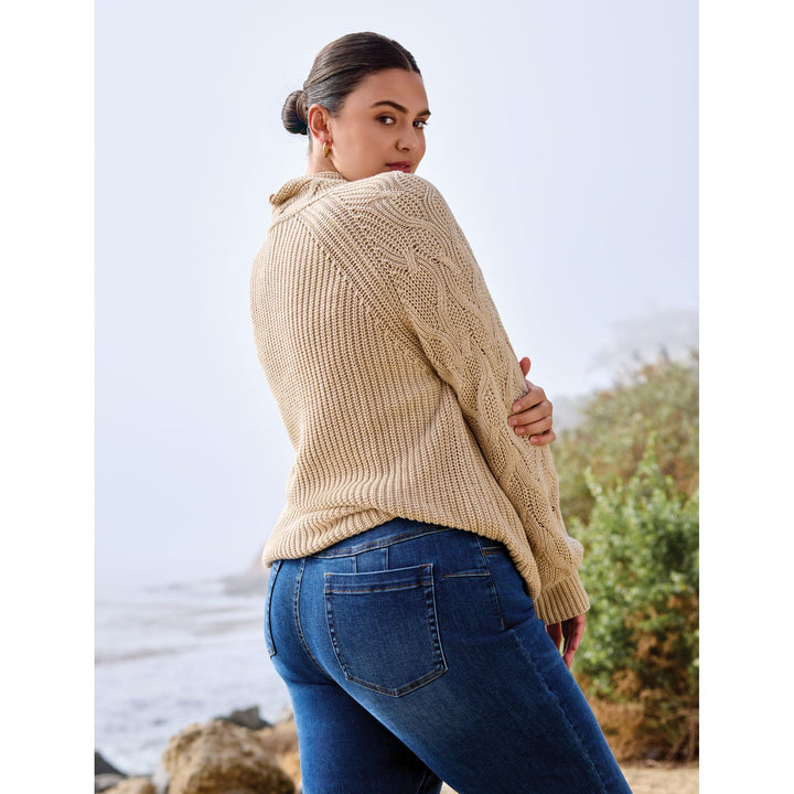 Pull à col montant en maille torsadée