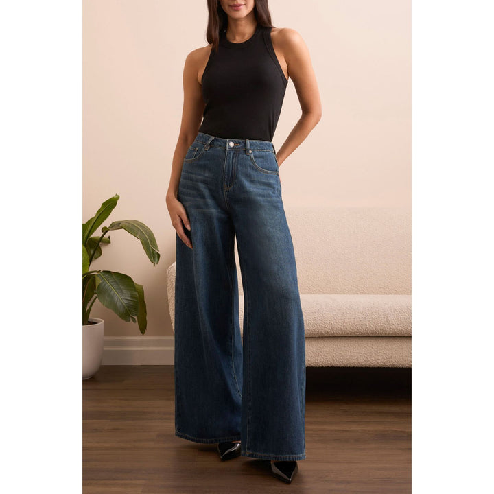 Camiseta ajustada con espalda de nadador