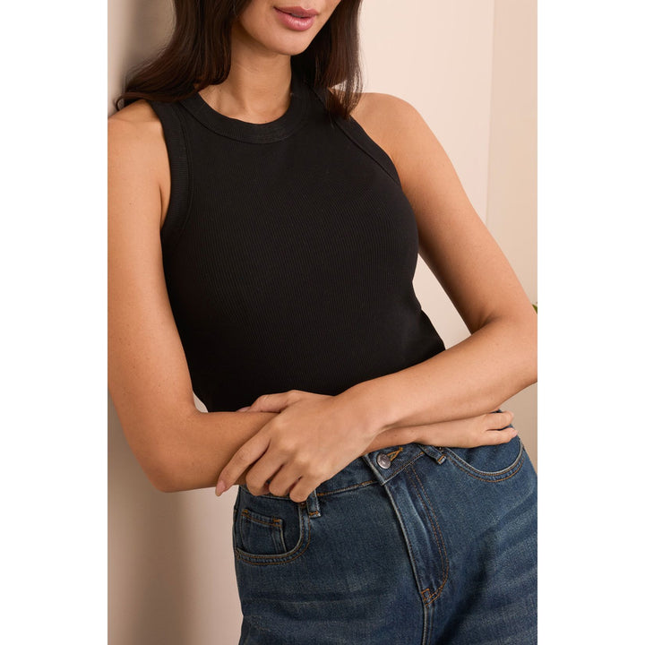 Camiseta ajustada con espalda de nadador