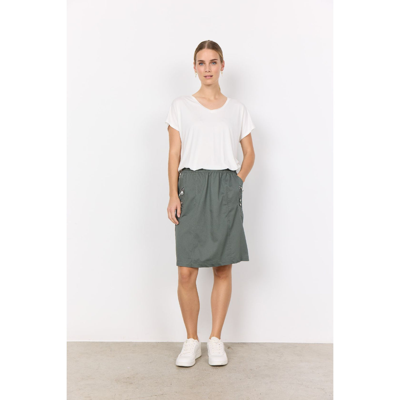 Akila Skirt