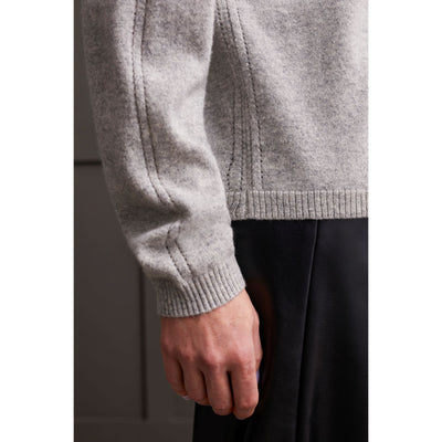 V-neck Cashmere Sweater