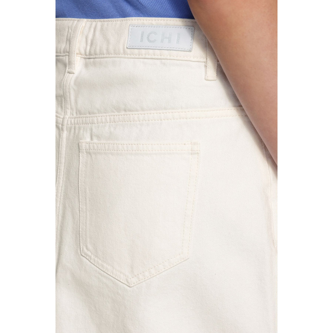 Aveny Skirt