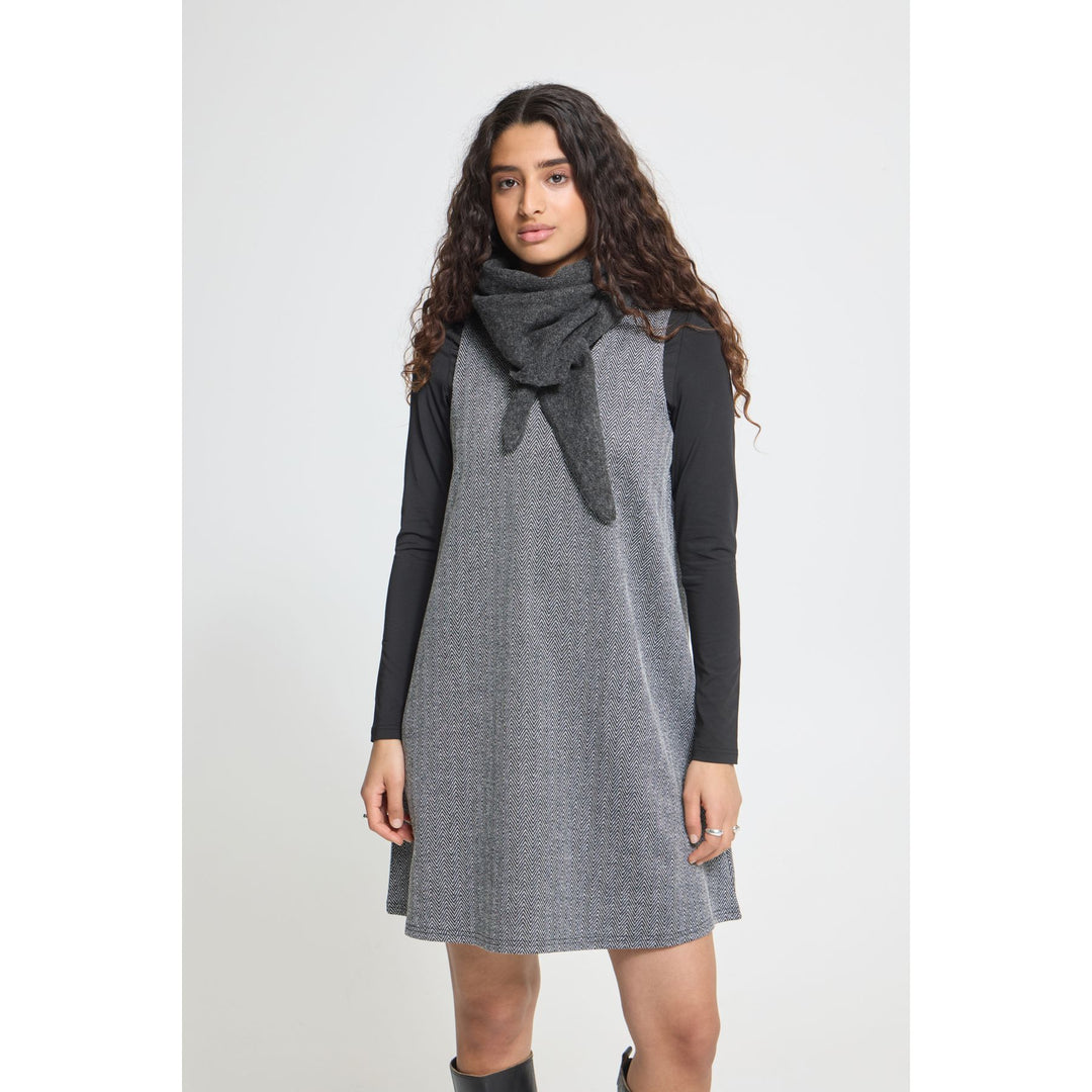 Gry Scarf