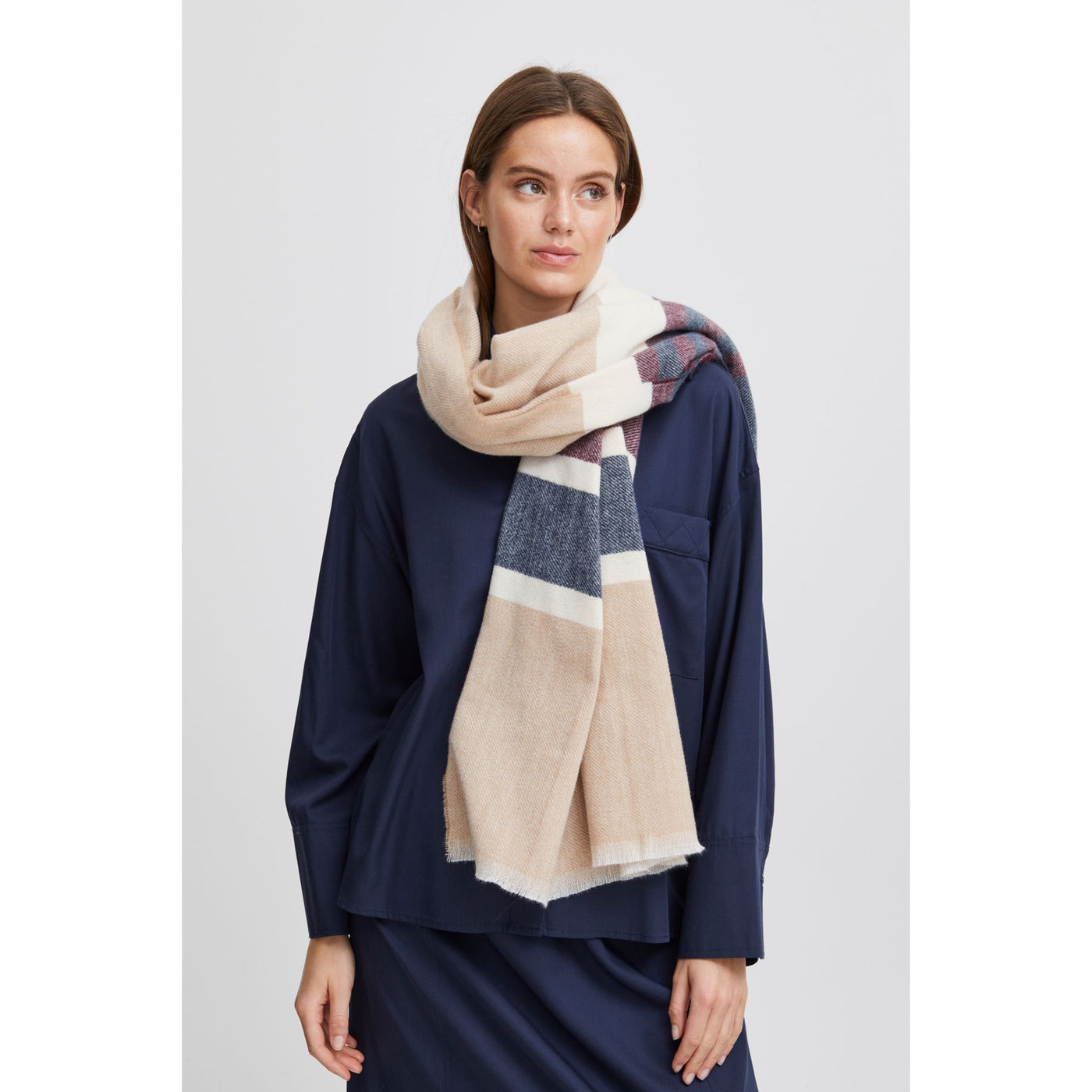Vikke Scarf