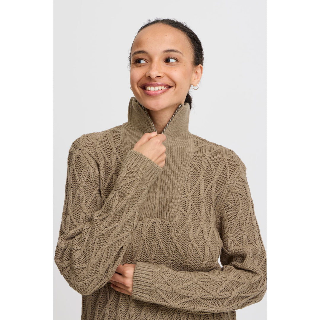 Pull zippé Otinka