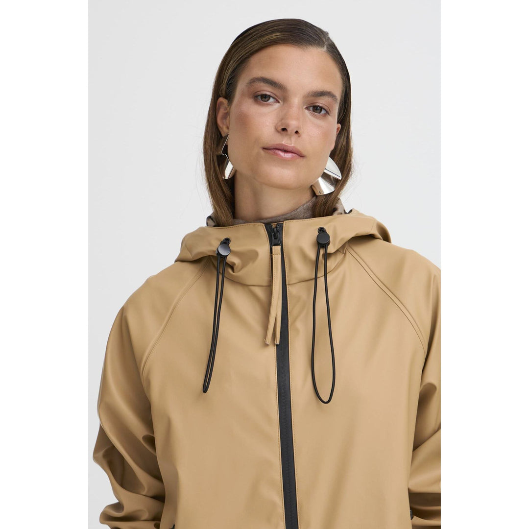 Avan Rain Coat