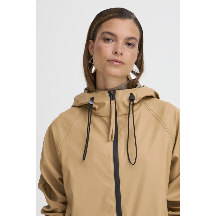 Avan Rain Coat