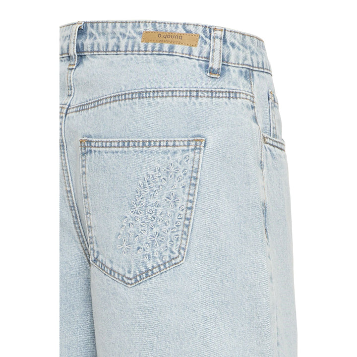 Kielo Embroidered Short