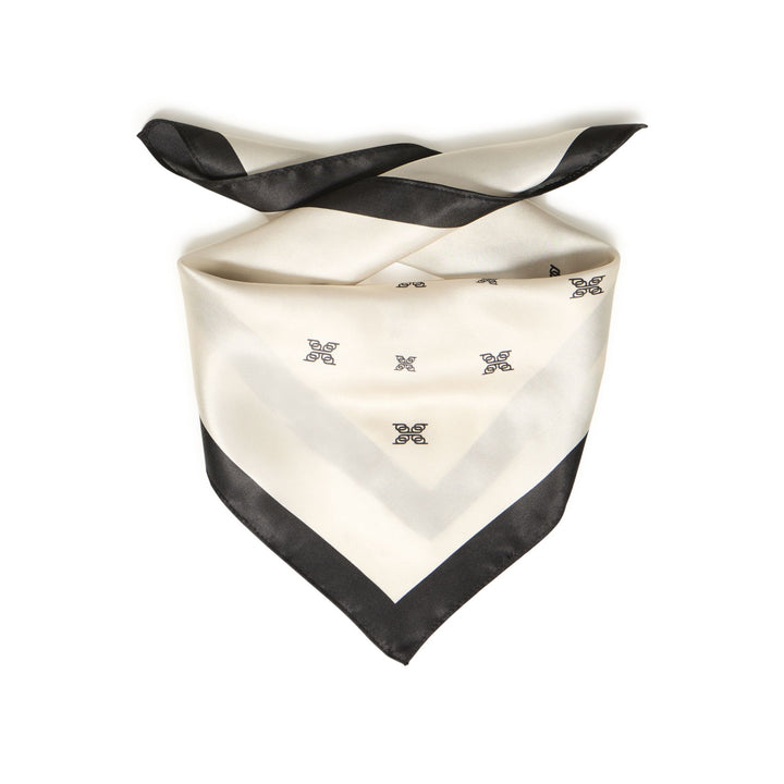 Wioletta Scarf