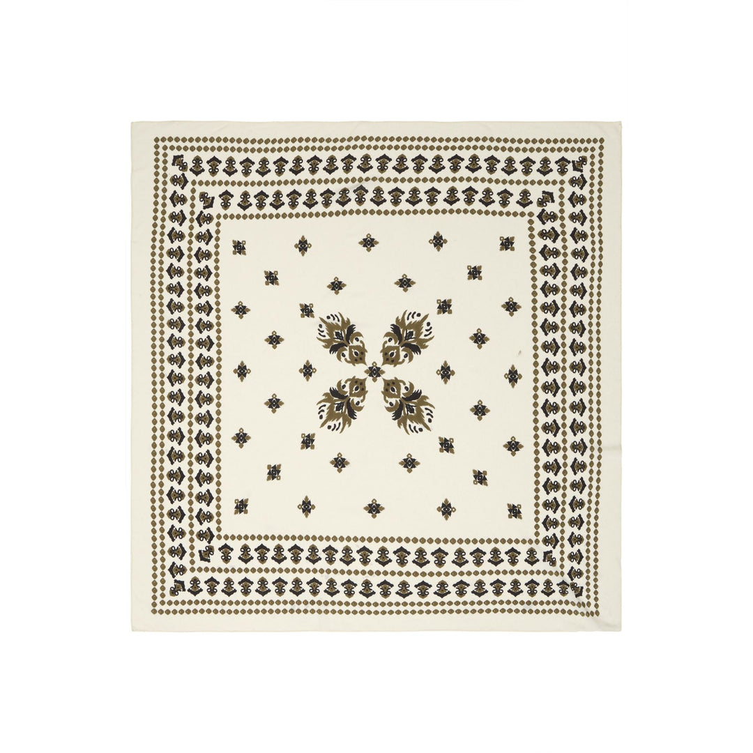 Vocai Scarf