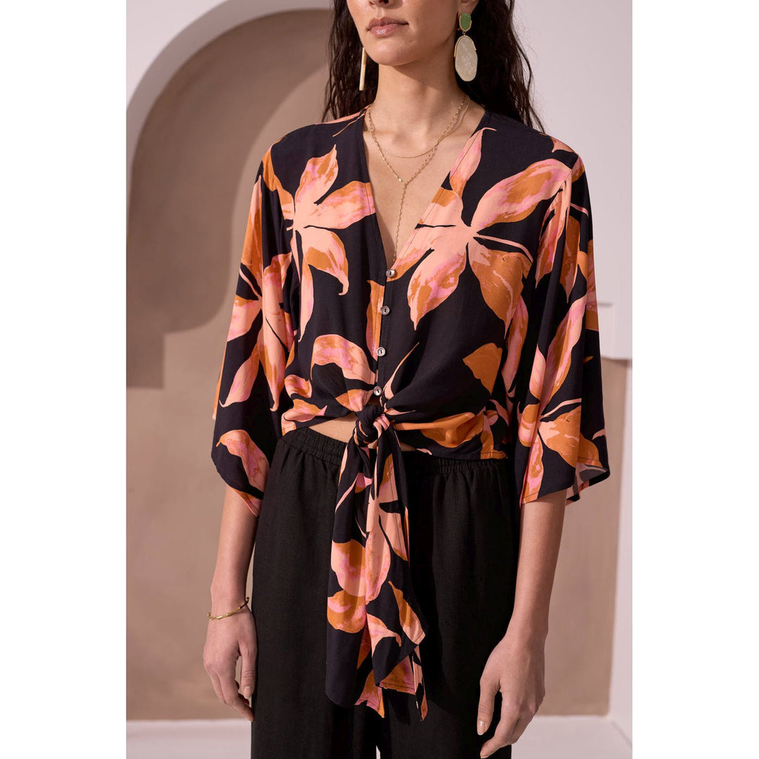 Hamptons Long Flowy Kimono Sleeves With Knot-Front Blouse