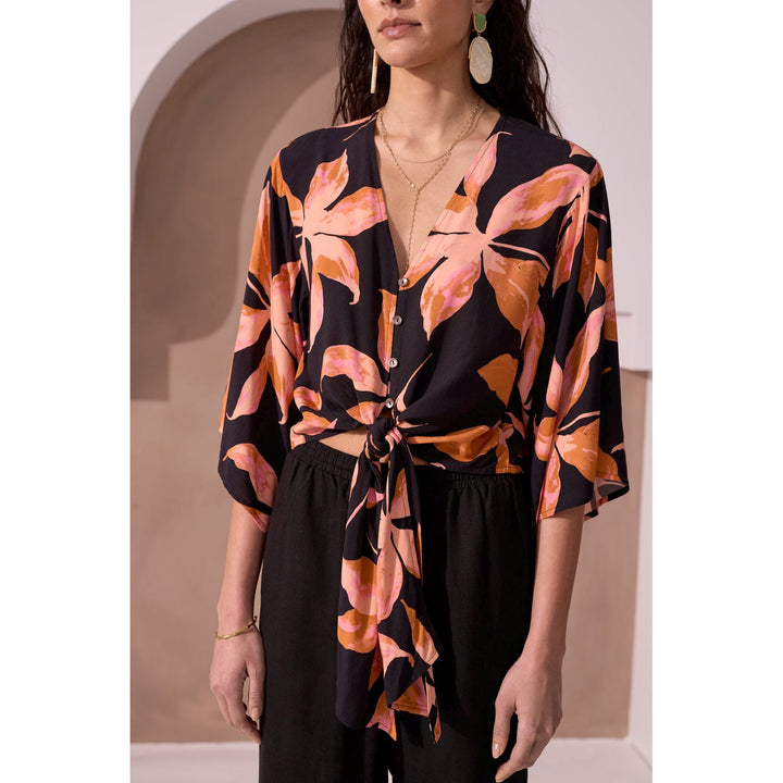 Hamptons Long Flowy Kimono Sleeves With Knot-Front Blouse