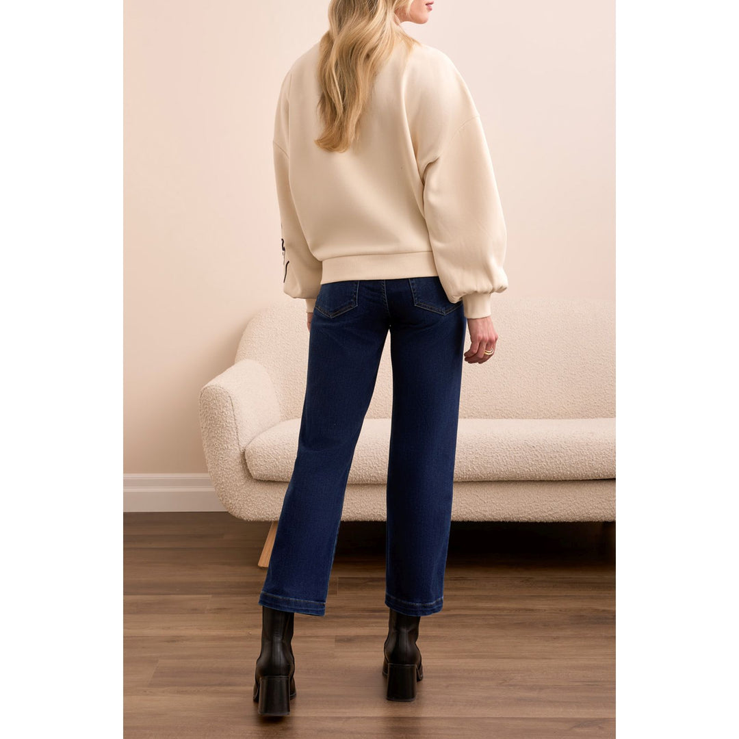 Pull ras du cou avec broderie