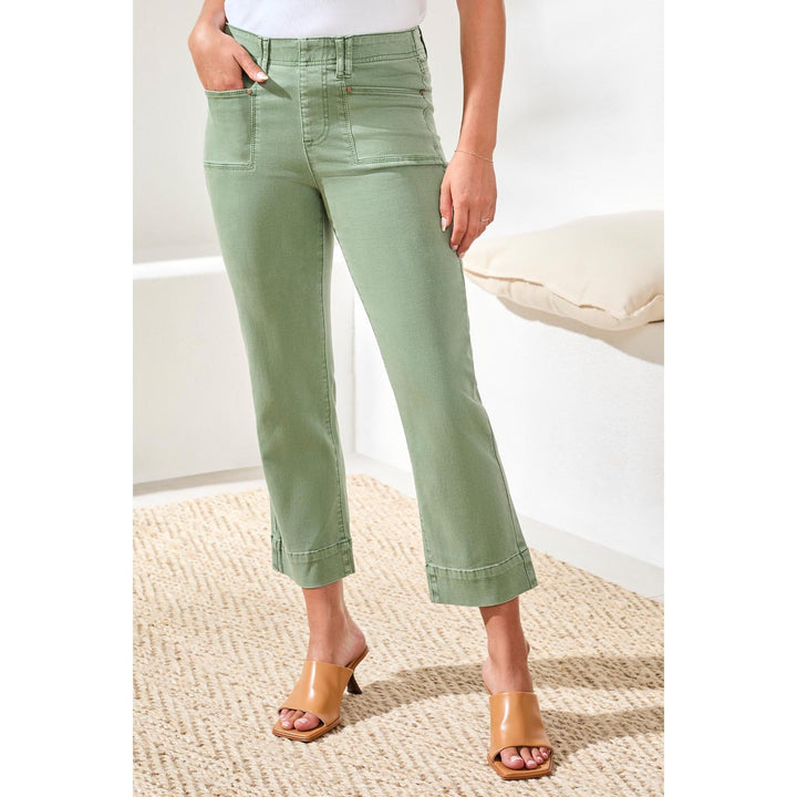 Comfort Stretch Pull-On Kick Flare Capri