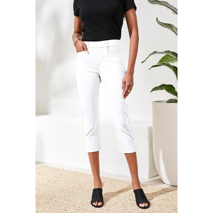 Comfort Stretch Pull-On Slim Leg Capri