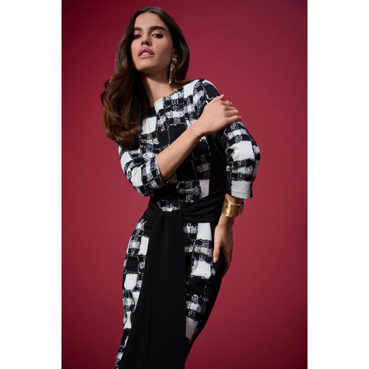 Robe fourreau à imprimé écossais en pull jacquard