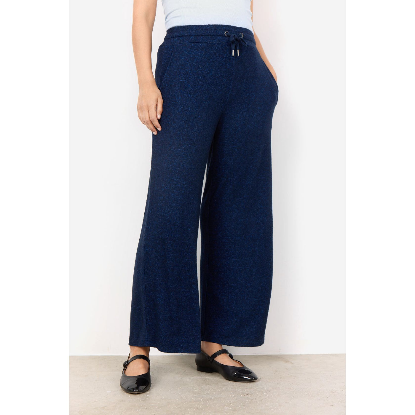 Pantalon Biara