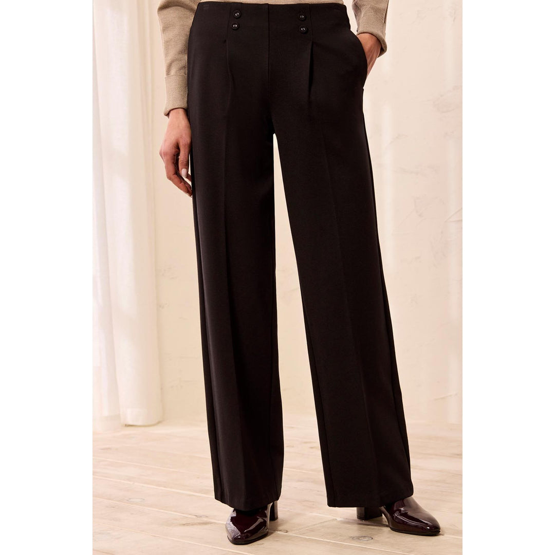 Signature Luxury Twill Wide Leg Button Detail Pull-On Pant