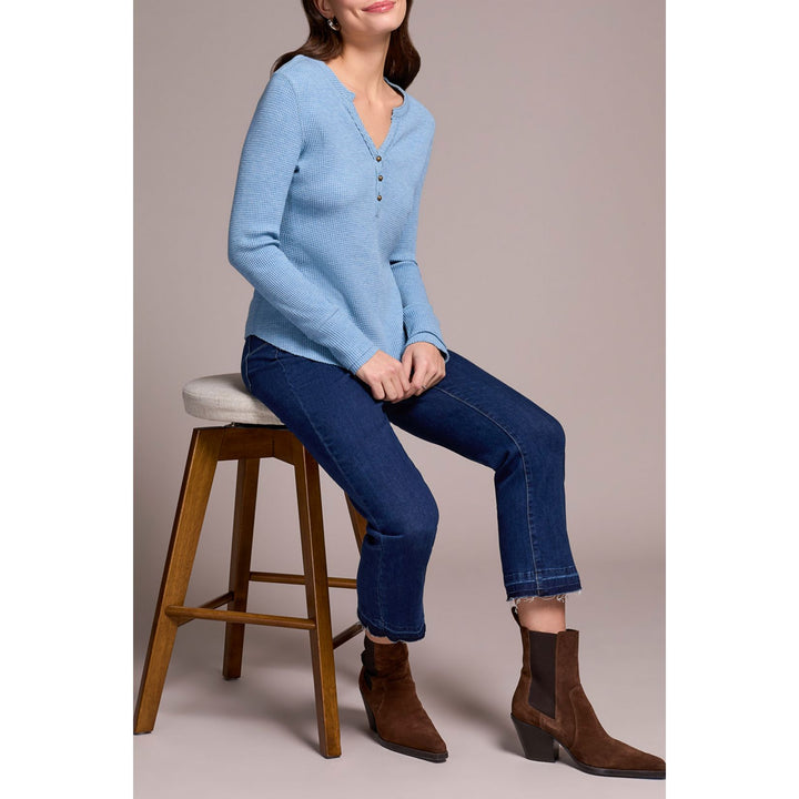 Haut Henley avec boutons