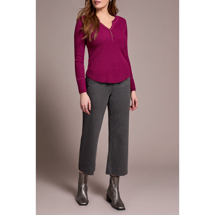 Haut Henley avec boutons