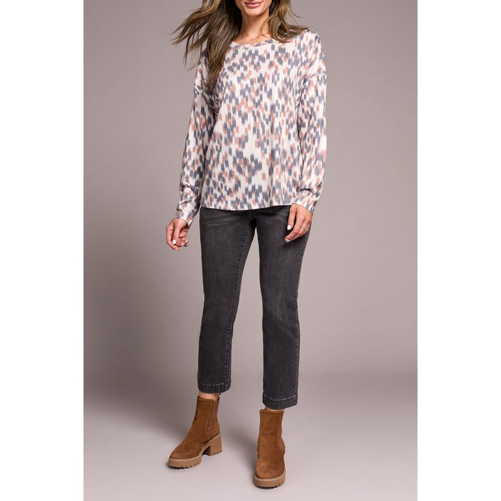Top de punto con cuello redondo suave y difuso con estampado combinado
