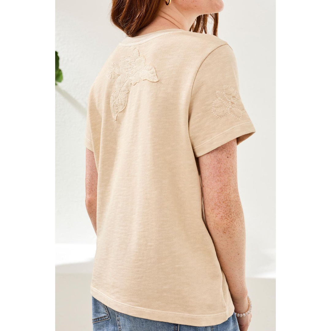 S/S Crew Neck Applique T-Shirt