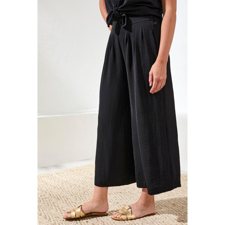 Lightweight Flowy Airflow Pant