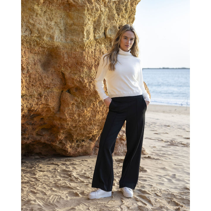 Gwyneth Sweater