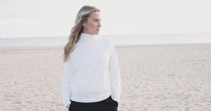 Gwyneth Sweater