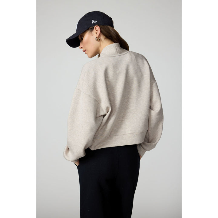 Dreamweave Shrug