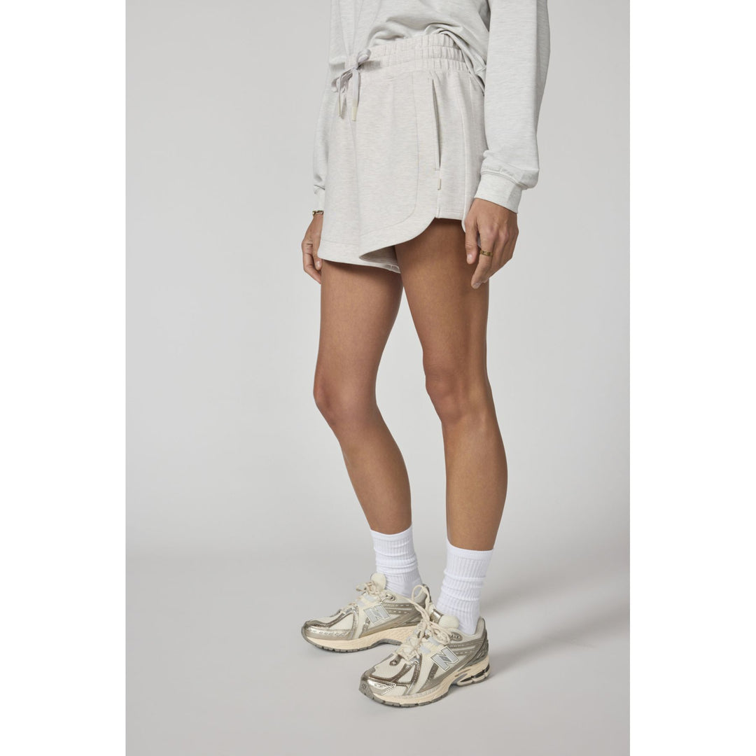 Dreamweave Retro Short