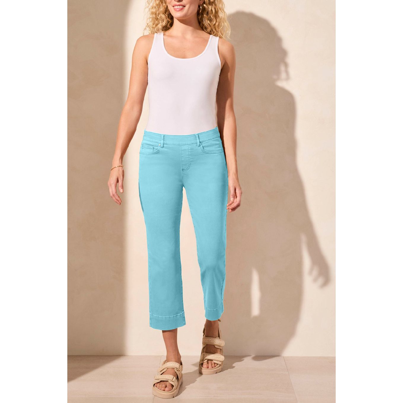 Pull-On Kick Flare Capri